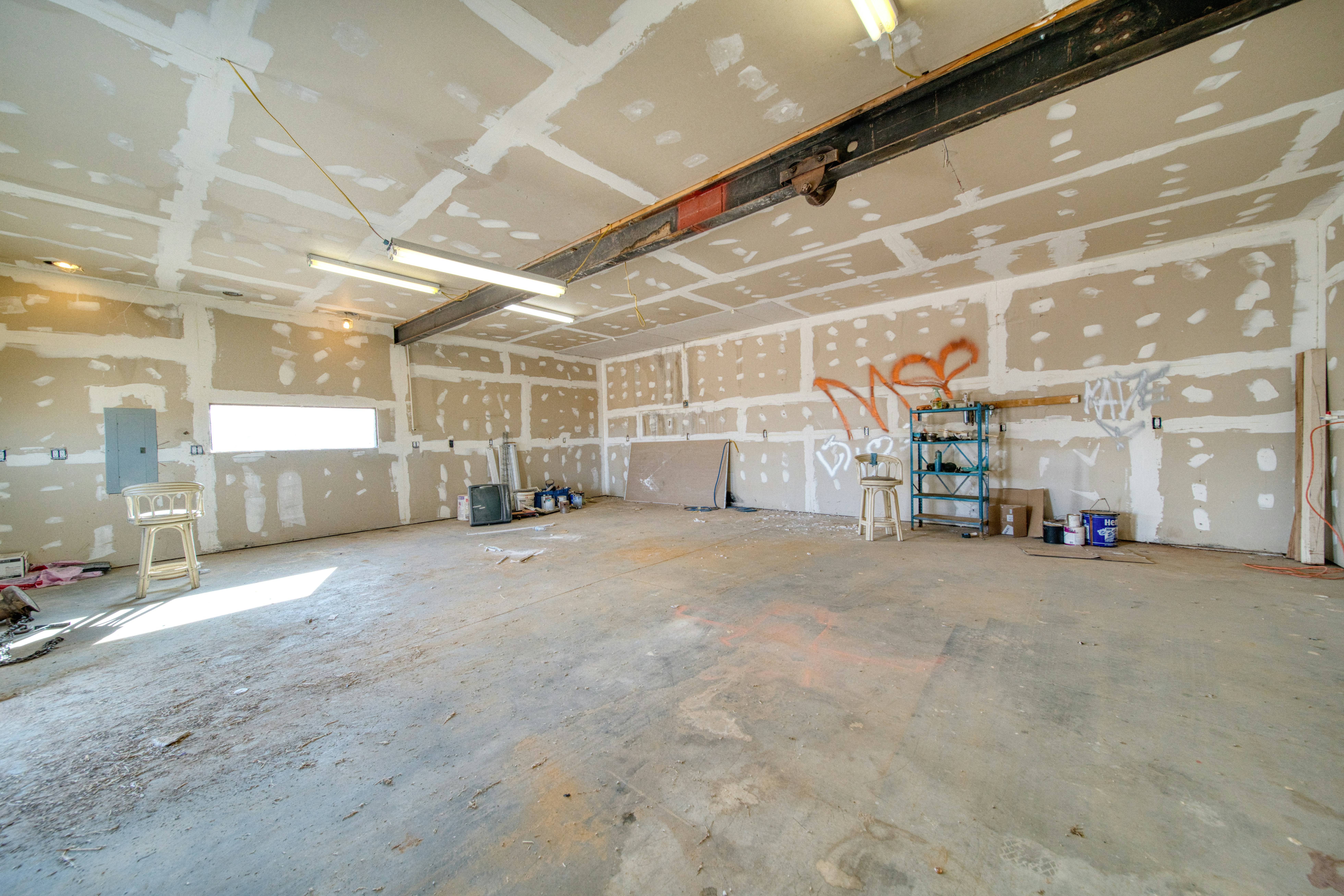 Drywall Installation & Repair